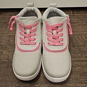 New Billy Short Wrap Girl's High Top Sneakers sz 4 NWOT